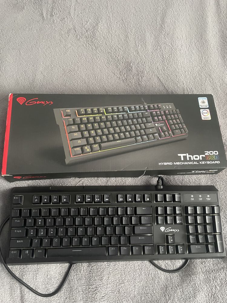 klawiatura mechaniczna Genesis Thor 200 RGB