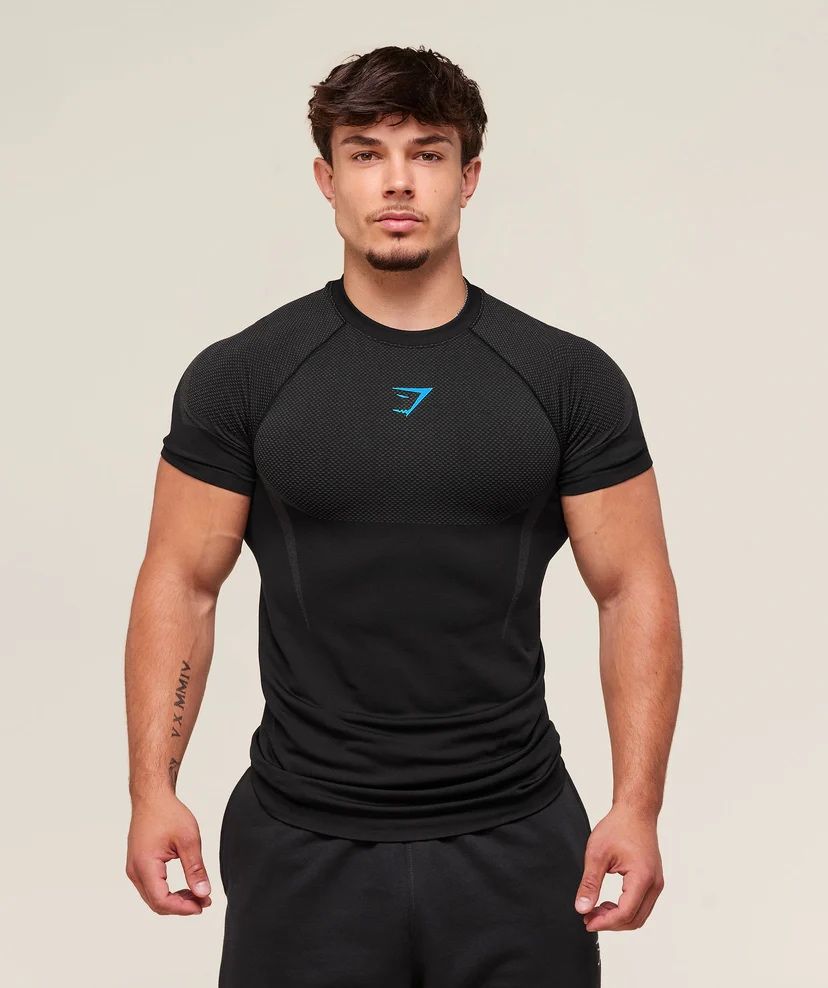 Останній розмір Gymshark Onyx V5 Seamless T-Shirt (Red M)