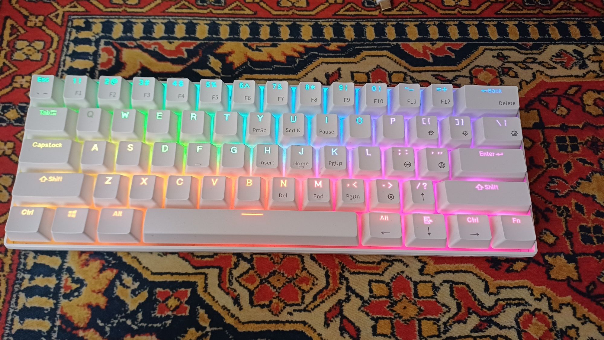 Klawiatura mechaniczna krux neo Pro white rgp wireless gateron yellow