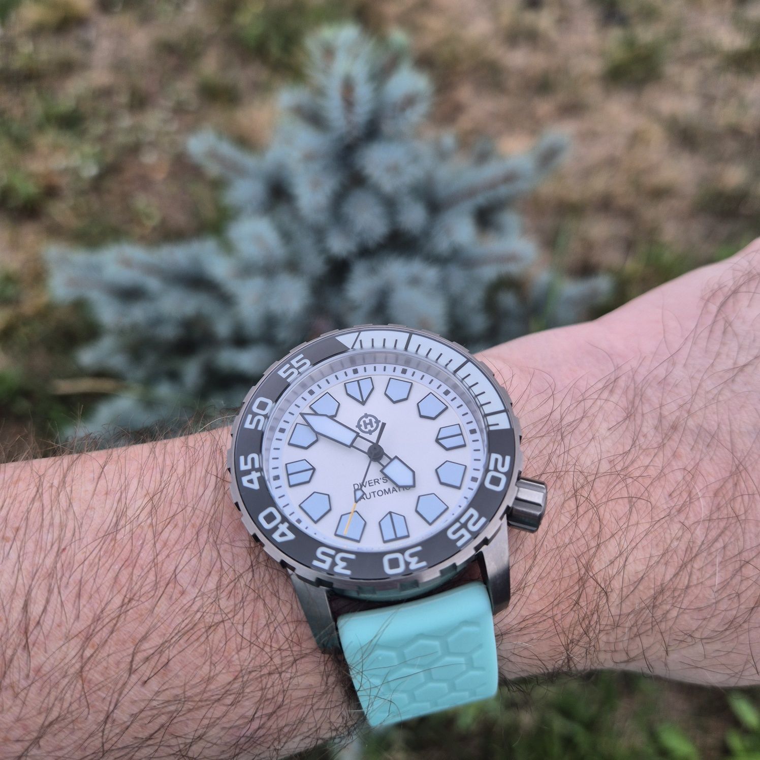 Годинник HELM Khuraburi Titanium