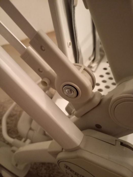 Vendo trio carrinhos de bebé c/base p/ovo PEG-PÉREGO