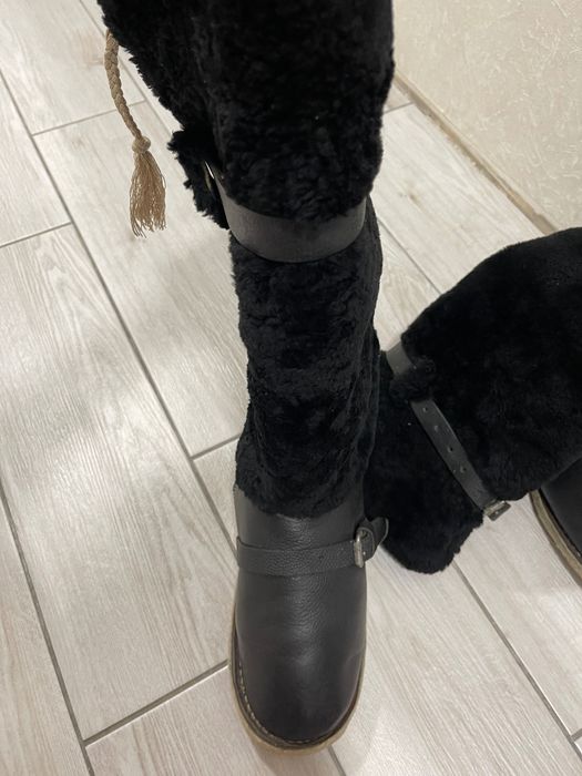 Унти зимові на овчині