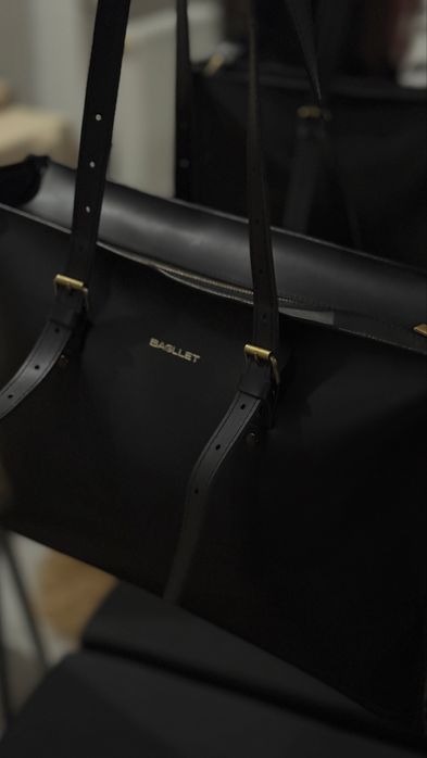 Сумка  чорна від bagllet