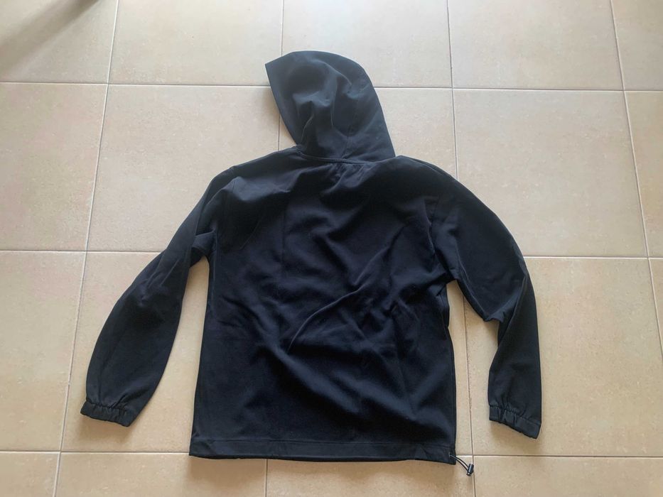 Hoodie - Sweater Zara - Tamanho: M - Todo Preto - Excelente estado