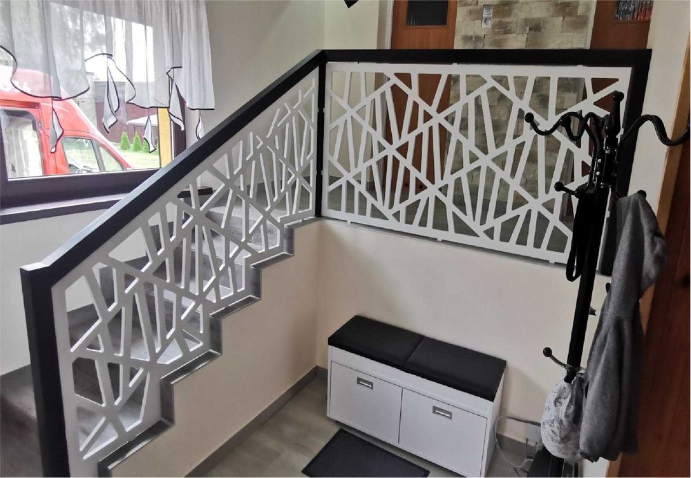 Nowoczesna loftowa balustrada schodowa poręcz antresola barierka