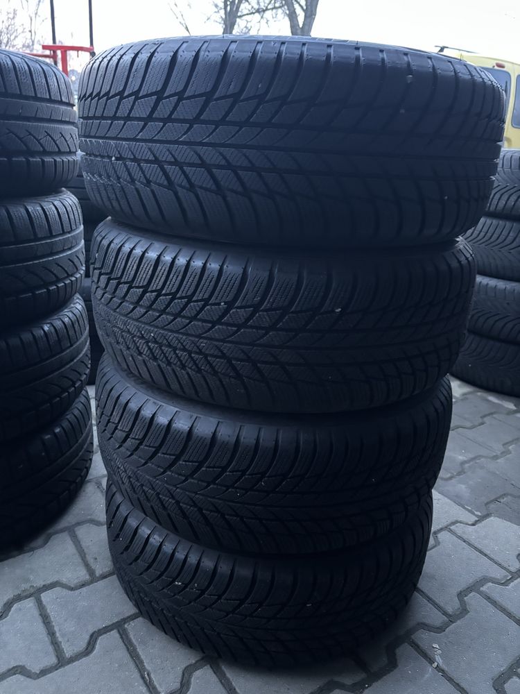 Komplet opon zimowych 205/55 R16 Bridgestone RunFlat