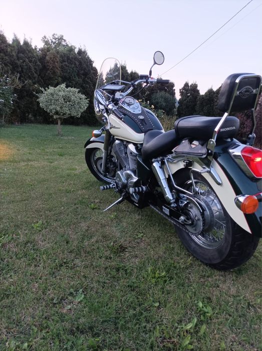 Honda shadow 750