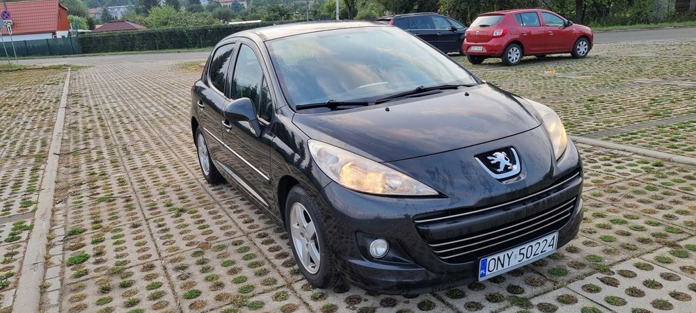 Peugeot 207 LIFT, 2010r. poj.1,4cm, 95KM, alu,klima, po serwisie