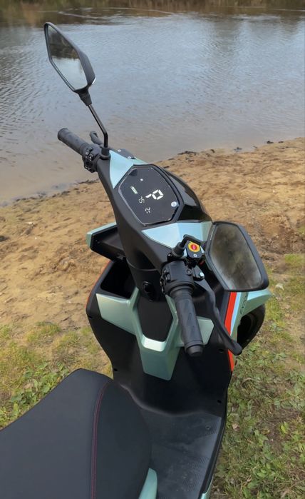 ‼️новинка‼️електроскутер Х008 2500w72/35