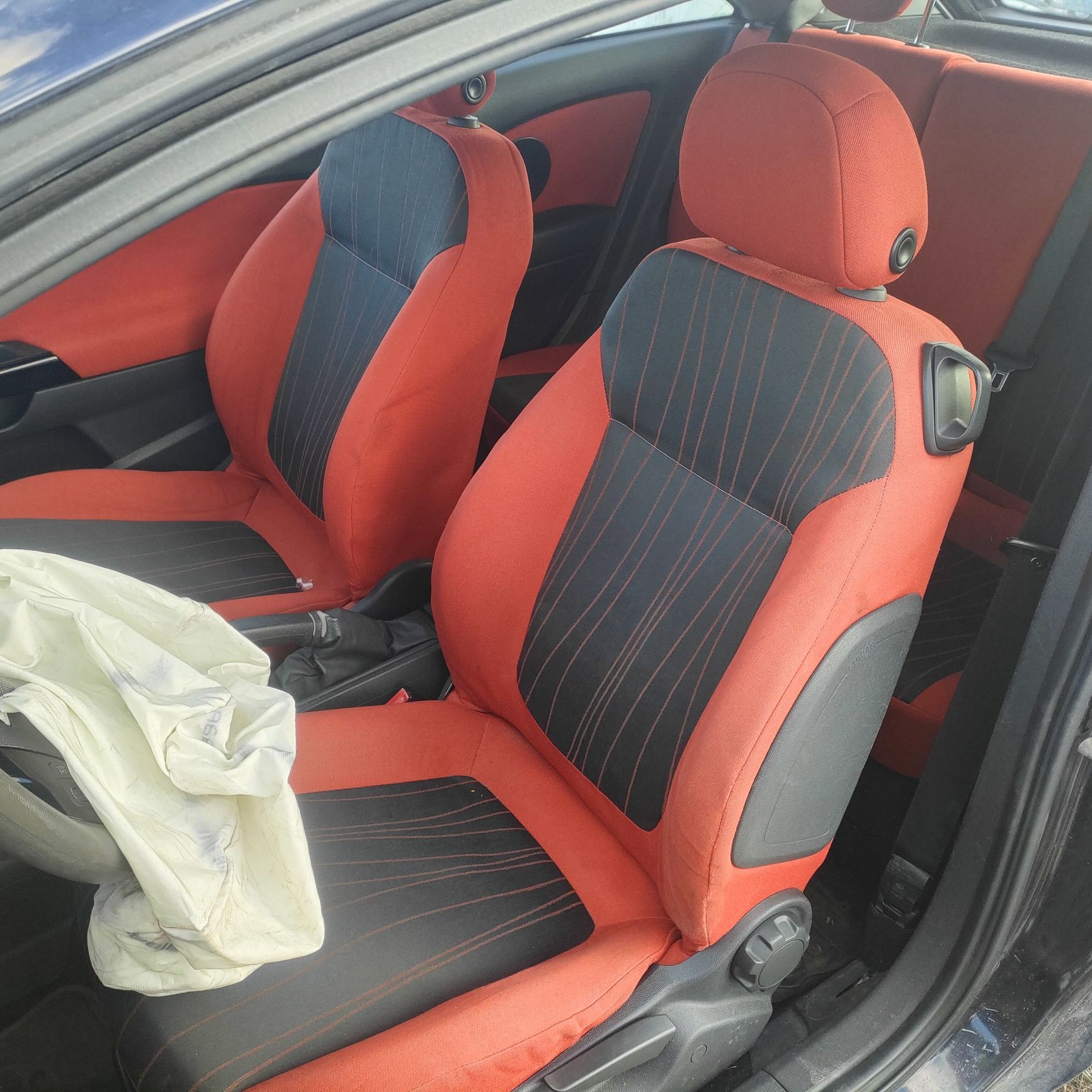 Fotele kanapa boczki opel corsa d 3 drzwi