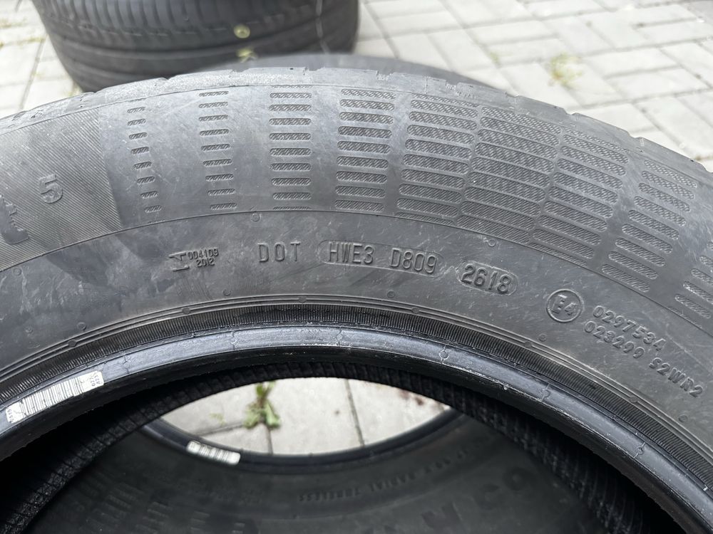 Opony letnie  215/65R17