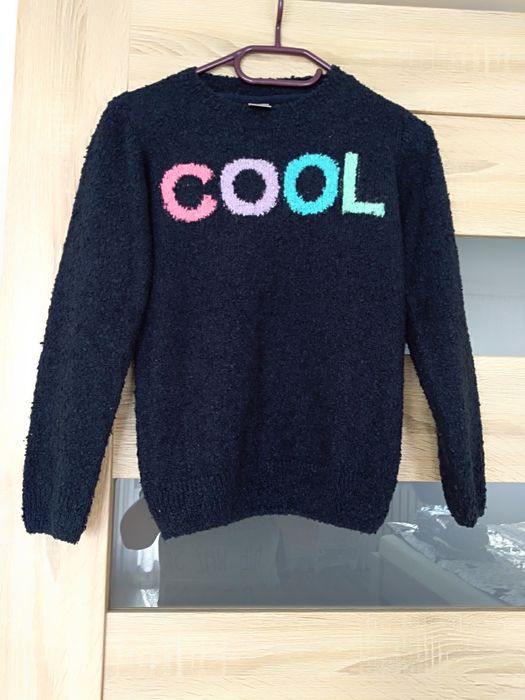 Sweterek dla dziewczynki