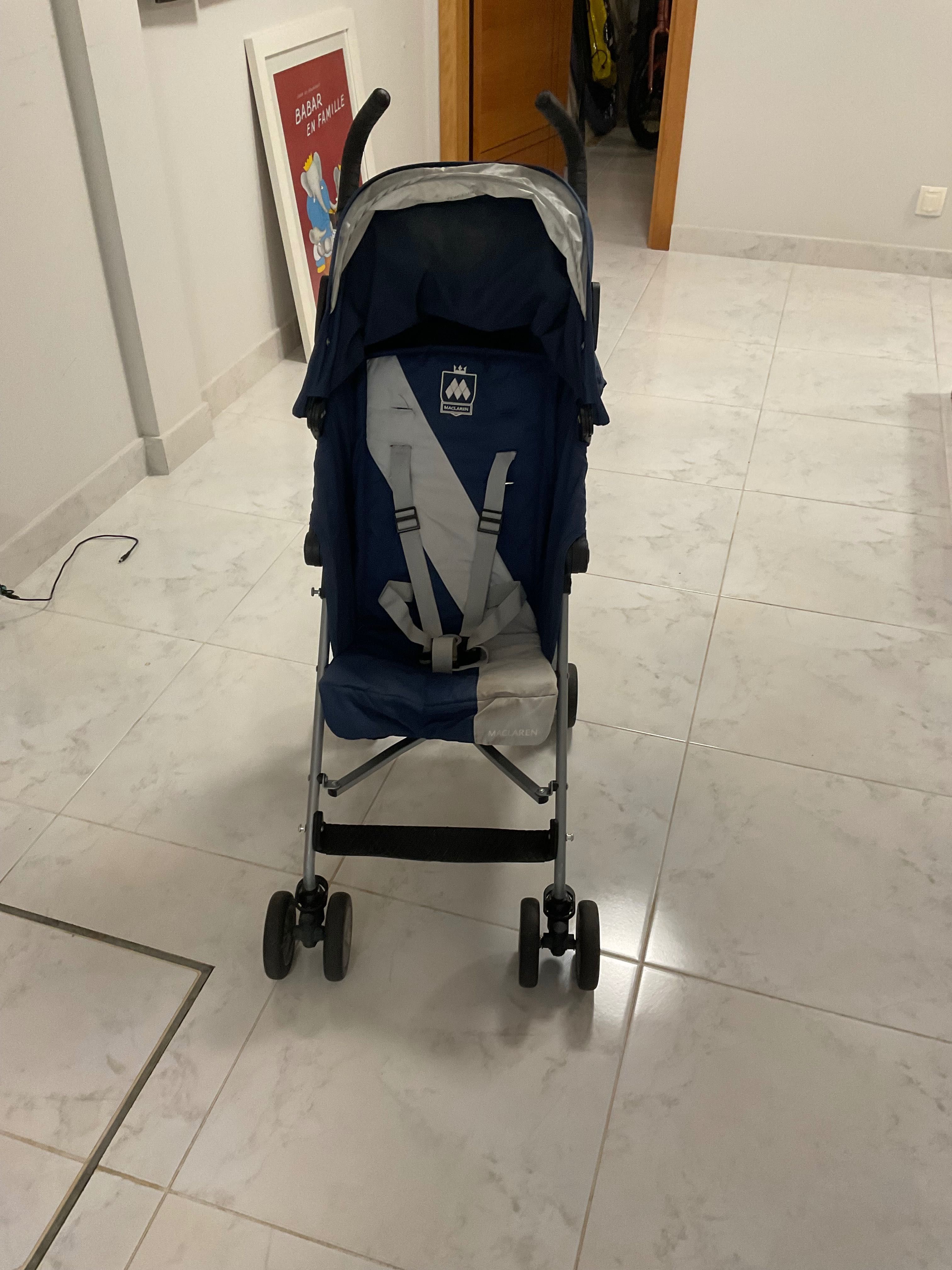 Carrinho Maclaren Triumph - azul