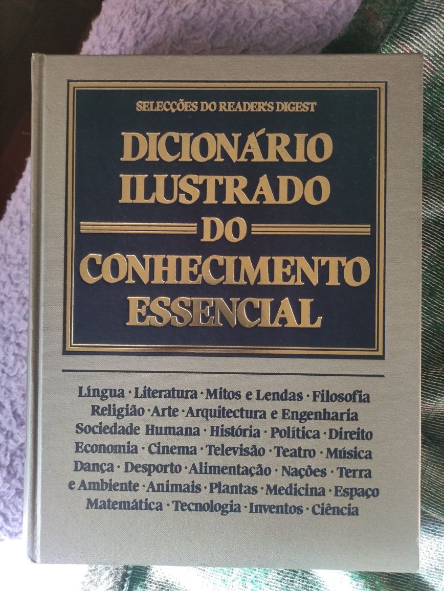 Várias enciclopédias das Seleções do Readers' Digest e da Verbo