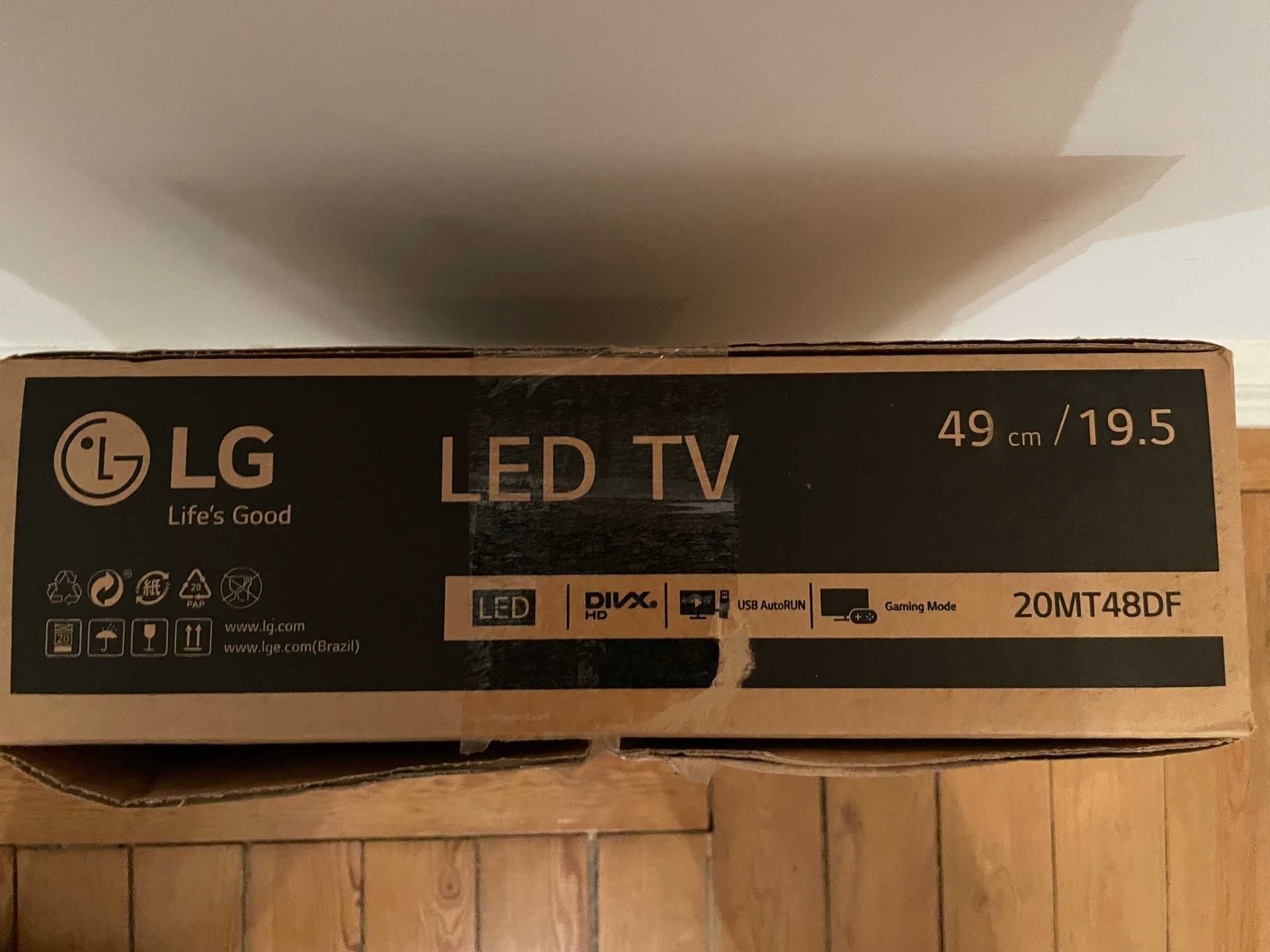 Tv LG 49cm Led, cor preta, classe A+