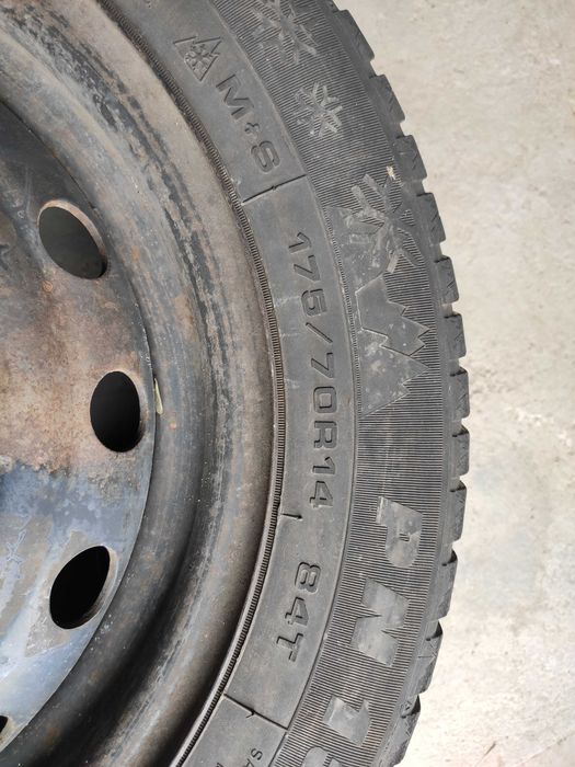 Резина зимняя шины r14 175/70 84T с дисками в сборе комплект