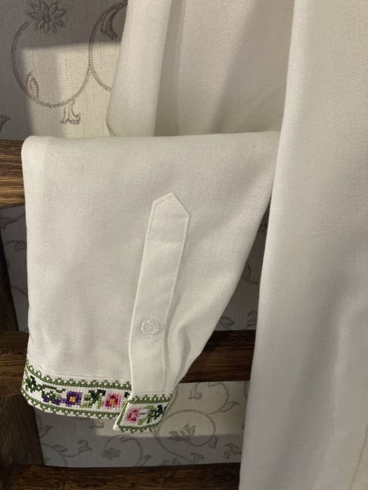 Сорочка вишита чоловіча розмір М