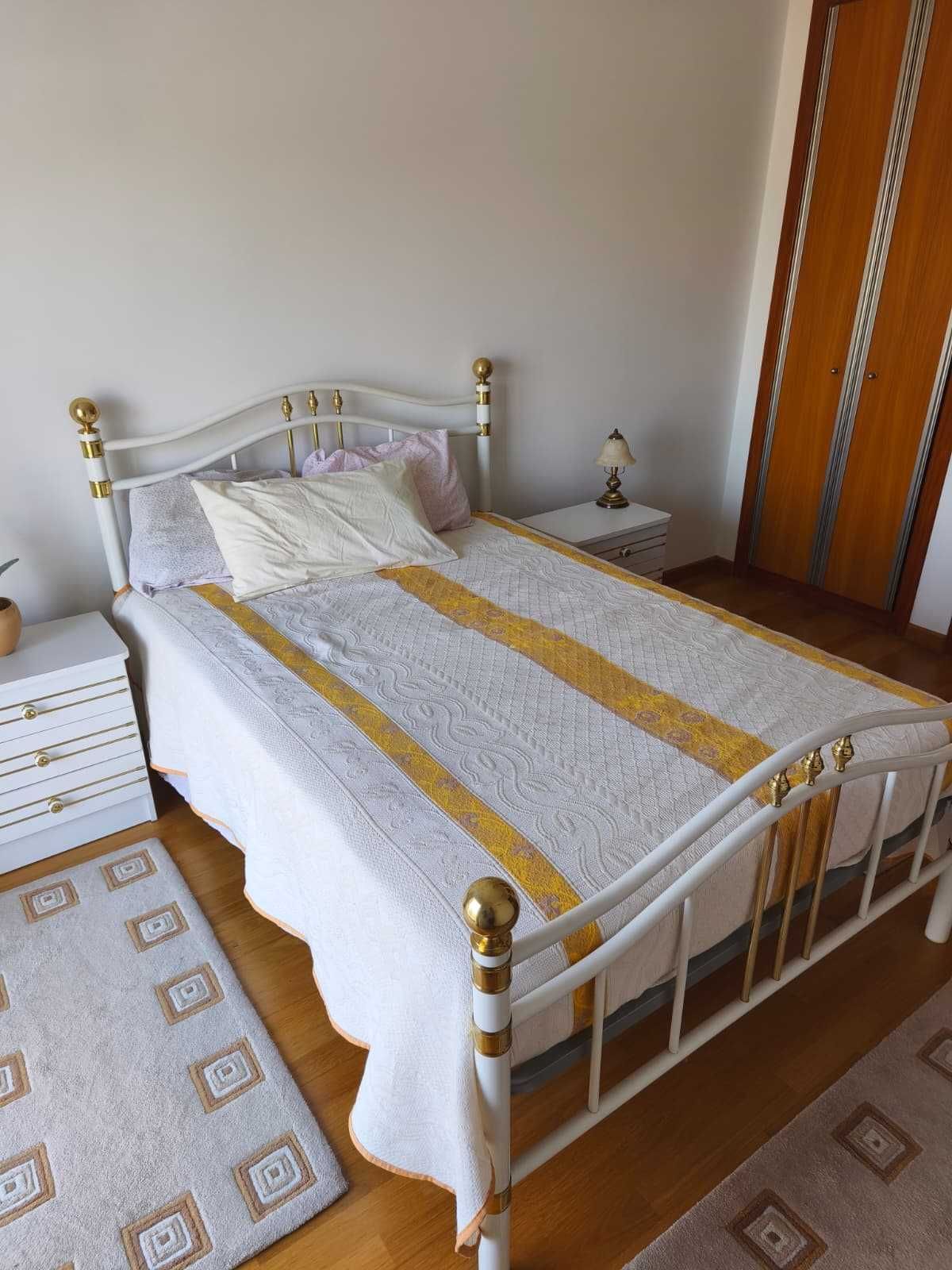 Conjunto mobilia quarto