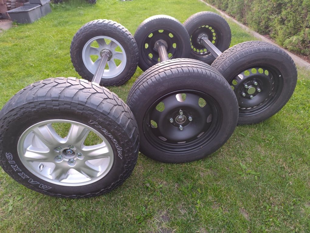 Nowa oś z piastami 4x110  pod wózek