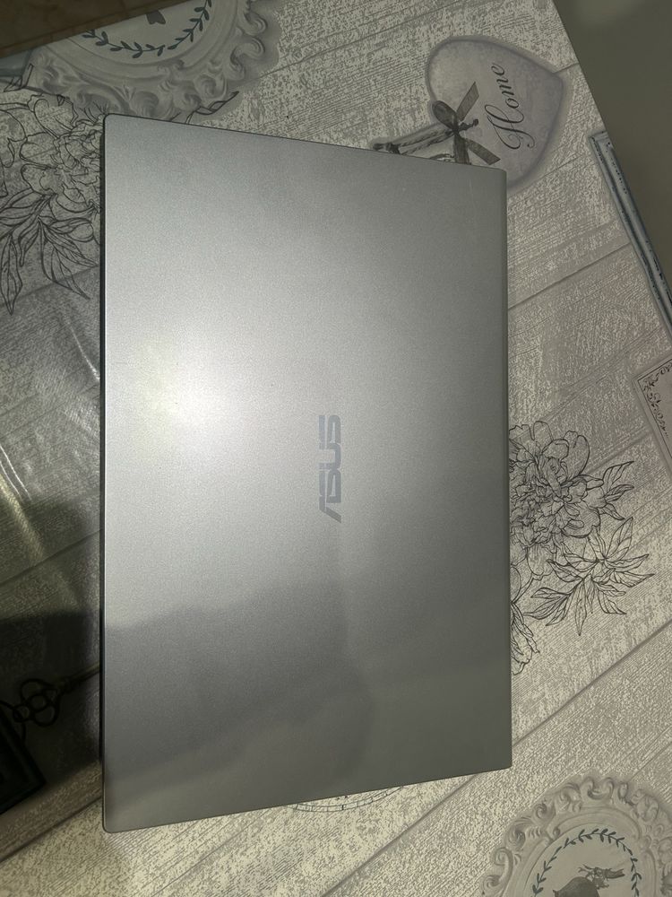 Computador Asus i7 11th como novo