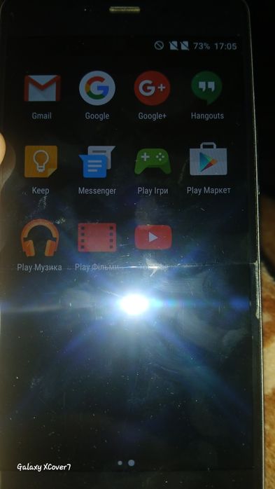 Продам телефон ванплюс