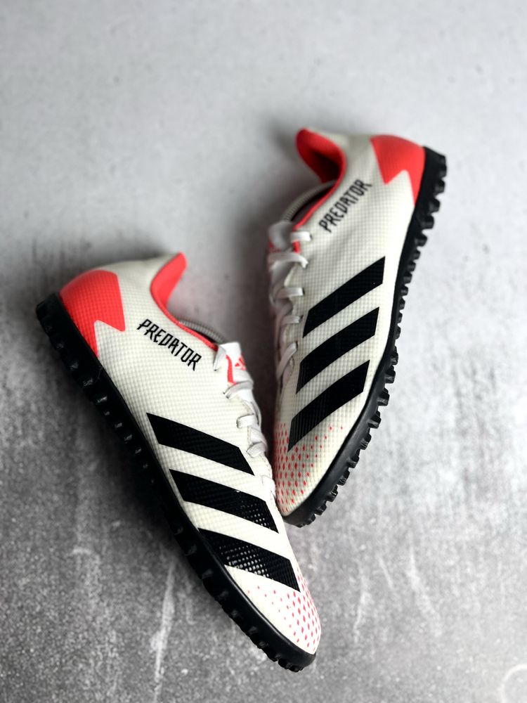 Сороконіжки чоловічі Adidas Predator 20.4 TF 45(29)