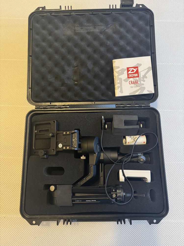 ZHIYUN CRANE 2 gimbal Nova