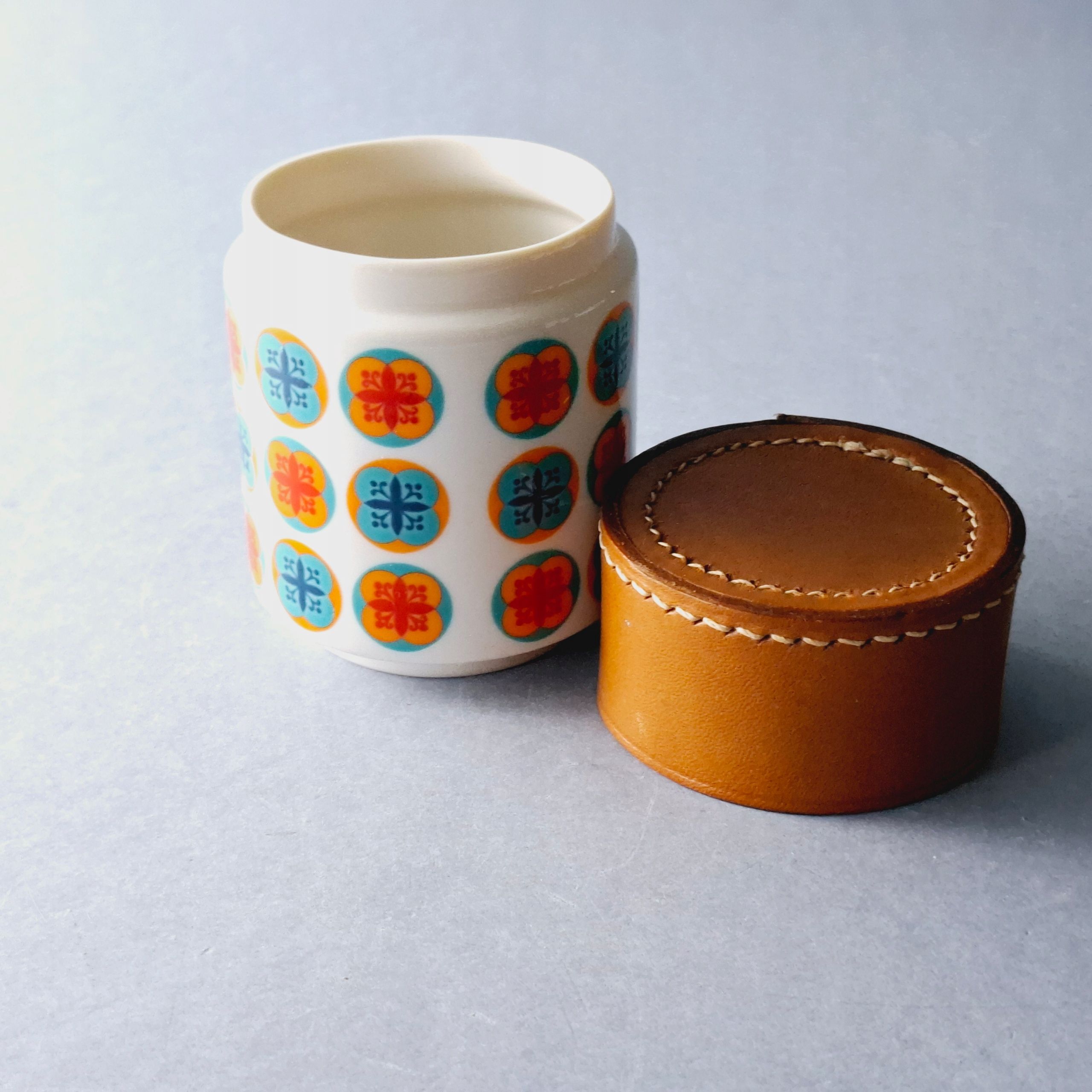 lata 60/70-te piękny pojemnik porcelanowy pracownia helmuta krugera