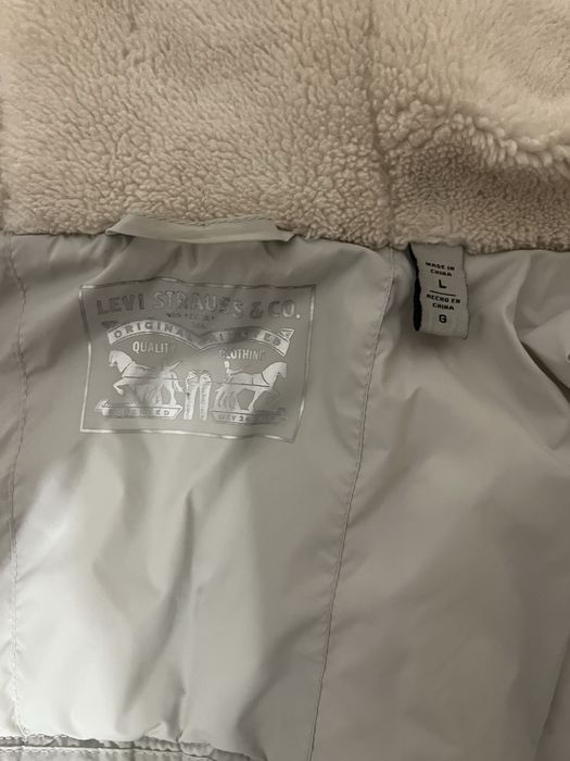 Оригінальний пуховик від Levi’s hooded puffer jacket