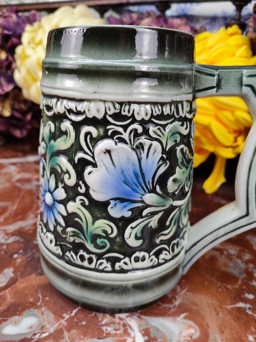 Śliczny ceramiczny kufel - Motywy kwiatowe - 0,75 L - Sitzendorf #2