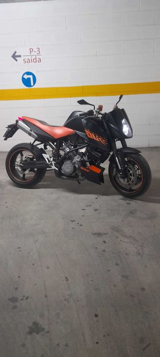 KTM 990 superduke 2007 igual a nova