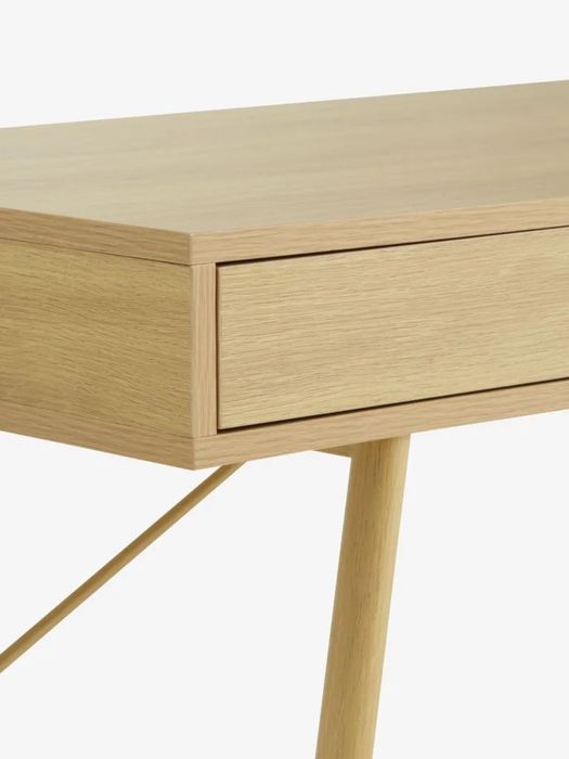 Secretária JYSK carvalho