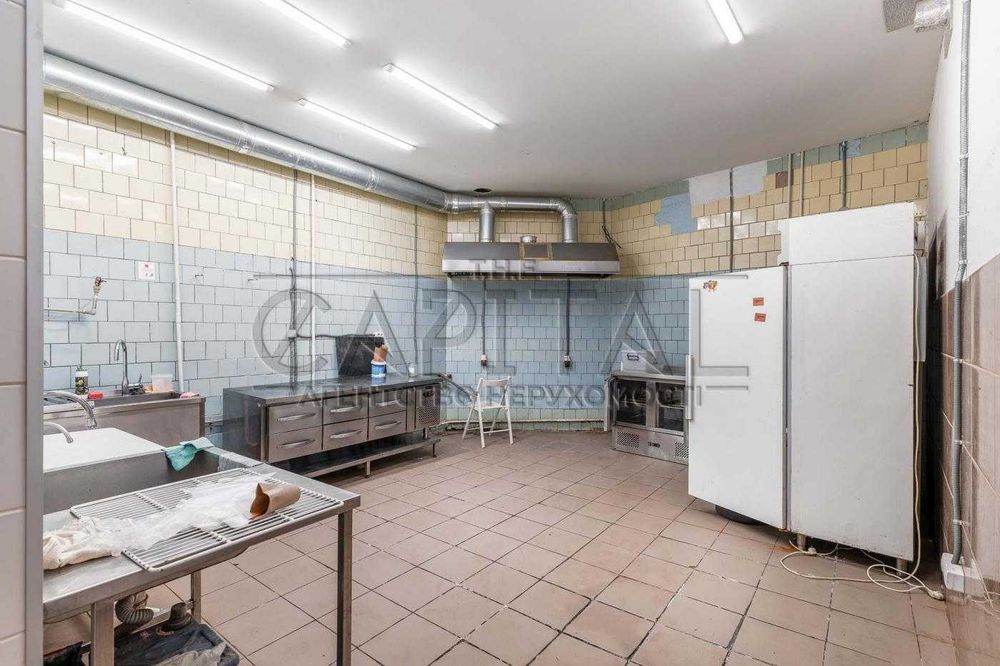 Оренда комерції фасад ТРАФІК ресторан бар тераса Шевченківський Центр