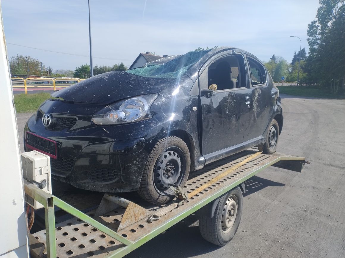 Toyota Aygo 1.0 B 2009r Części Wysyłka