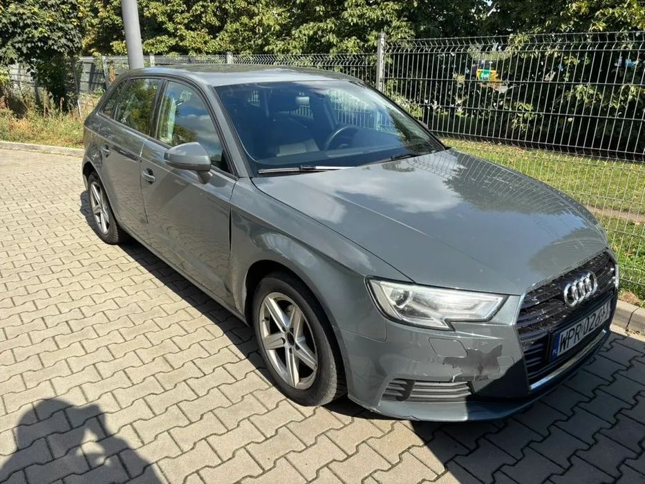 Audi A3 Sportback Audi A3 Sportback 35 TFSI 150 KM S tronic | 2020 | 113 000 km | Szary