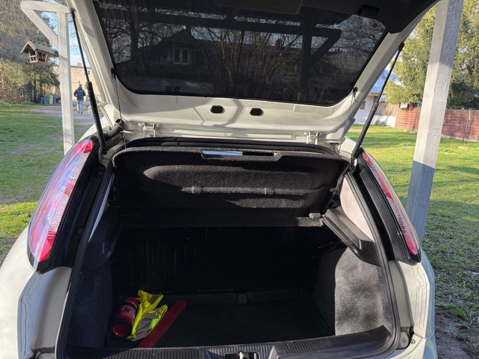 Sprzedaz/ zamiana- Punto Evo 1.3 JTD  2013r