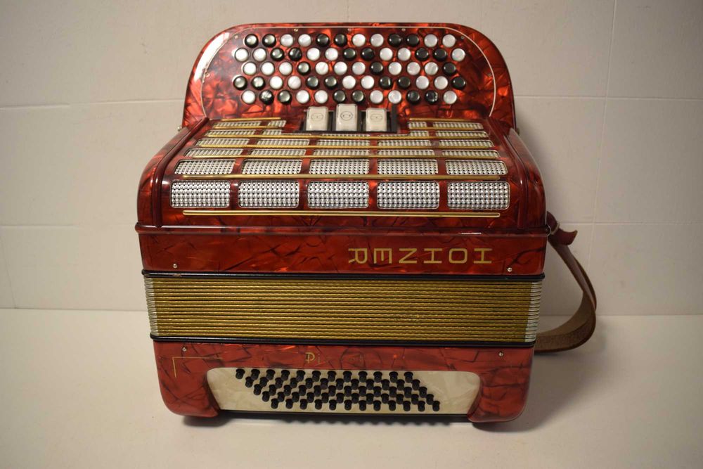 Acordeao Hohner Picolo 2 Voz. N. 221