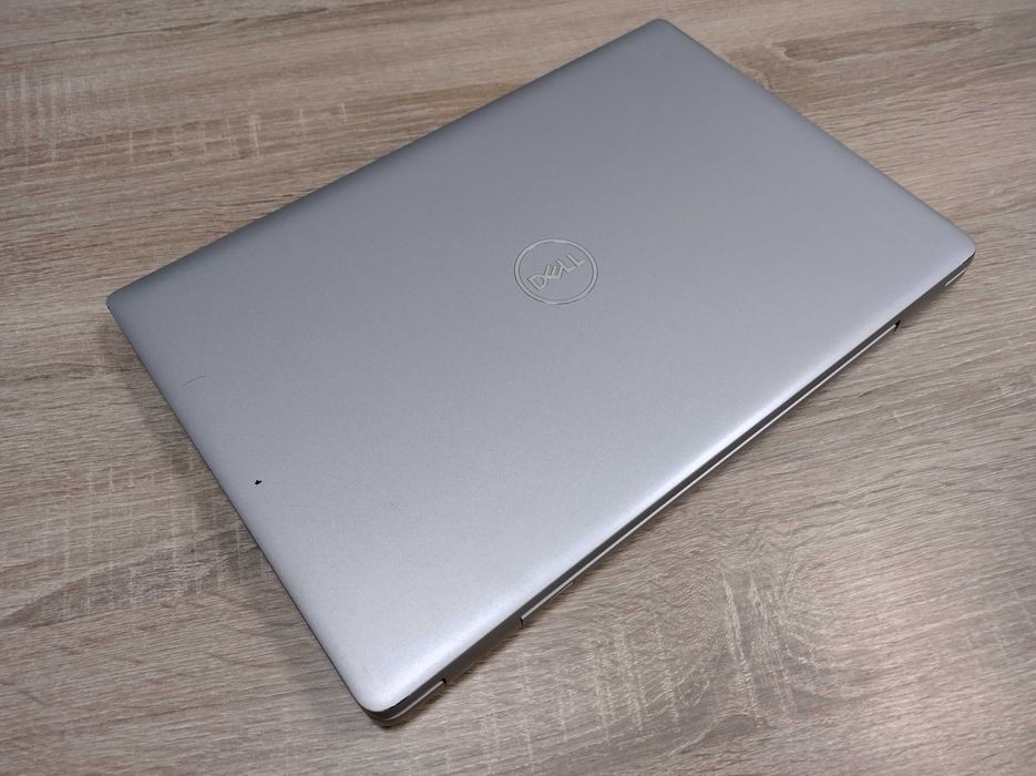 Швидкий стильний Dell Latitude 5540 на Intel Core i7-1355U. 16Gb + SSD