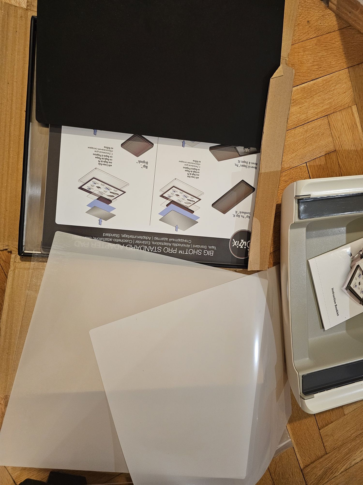 Sizzix Big Shot Pro SIZ-660 Maszyna tnąco-wytłaczająca nie plus switch