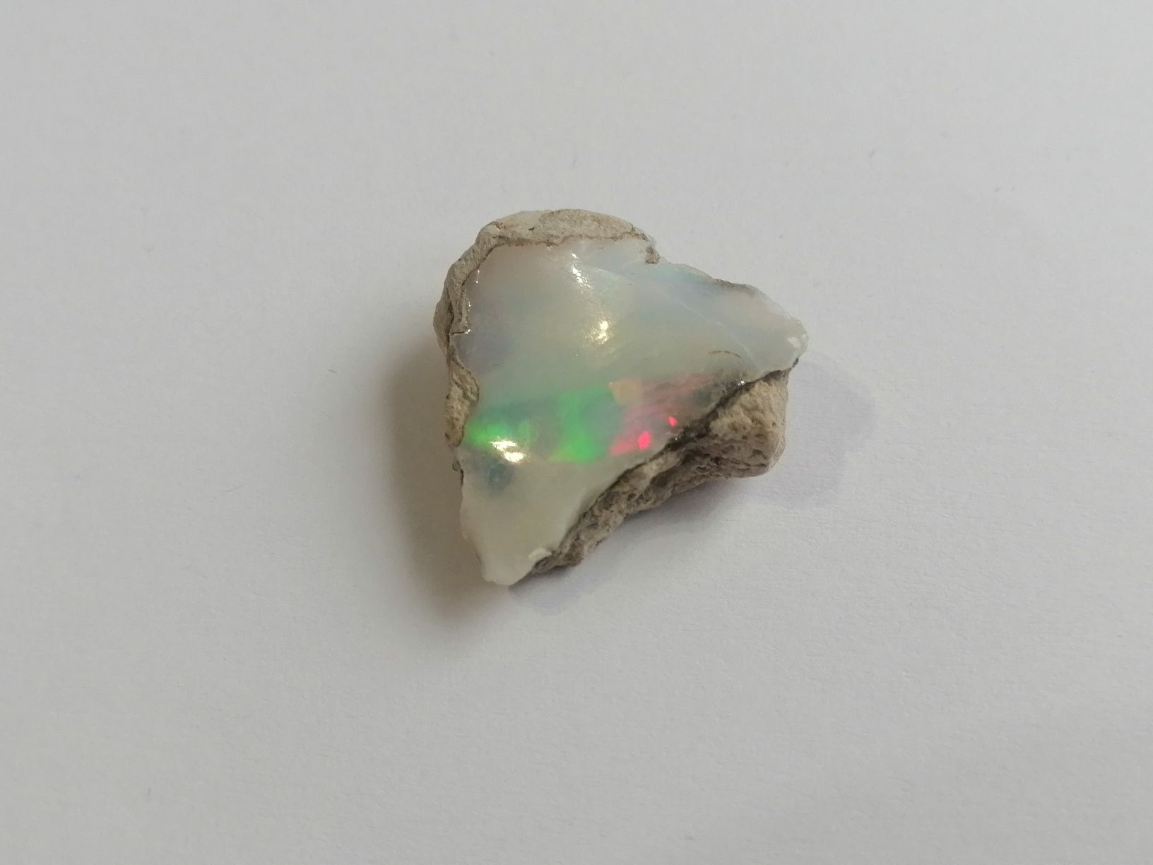 Naturalny kamień Opal Etiopski w formie kawałków nr 6