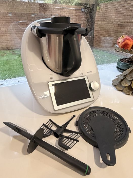 Robot de cozinha Bimby TM6