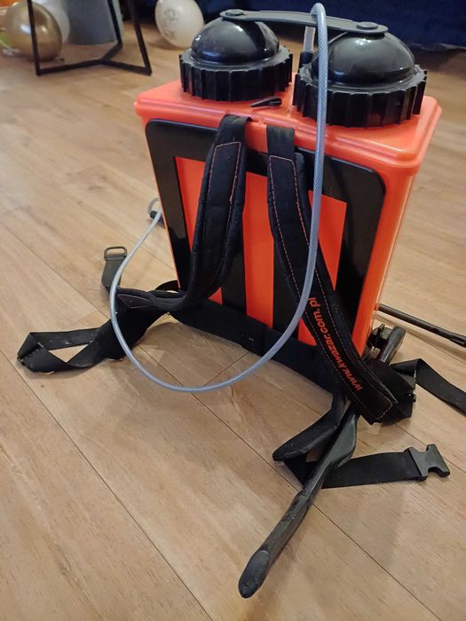 Opryskiwacz NEPTUN pleckowy kwazar 15 litrów