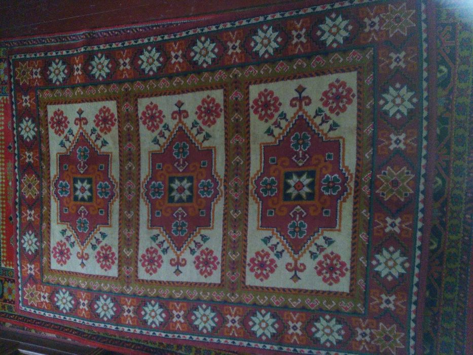 коврові доріжки, паласи