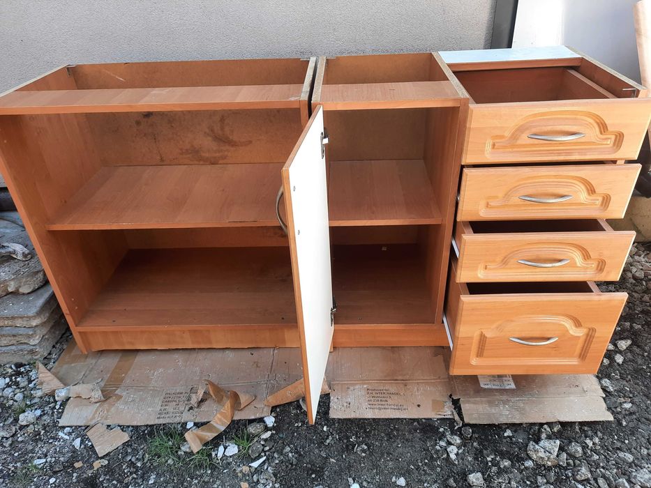 Zestaw kuchenny meble kuchenne 5 x szafki górne 2x dolne + blat + okap