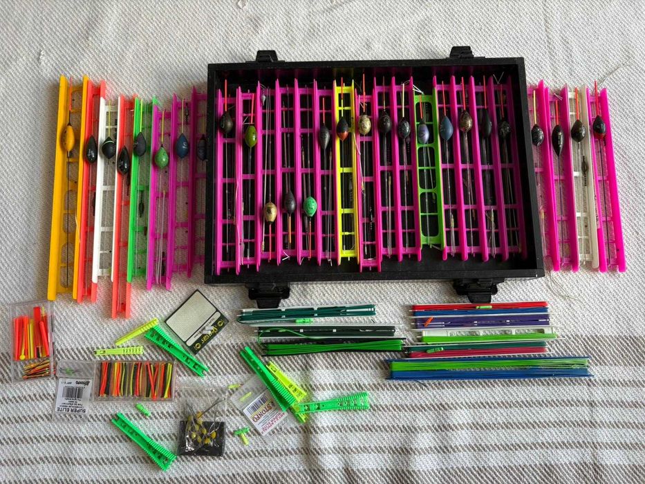 Zestaw spławików Mega Pack 27 sztuk, waga 3 g  + gratisy