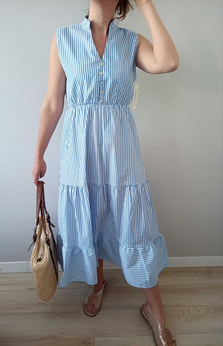 Nowa stylowa letnia sukienka rękawów w paski błękitna midi