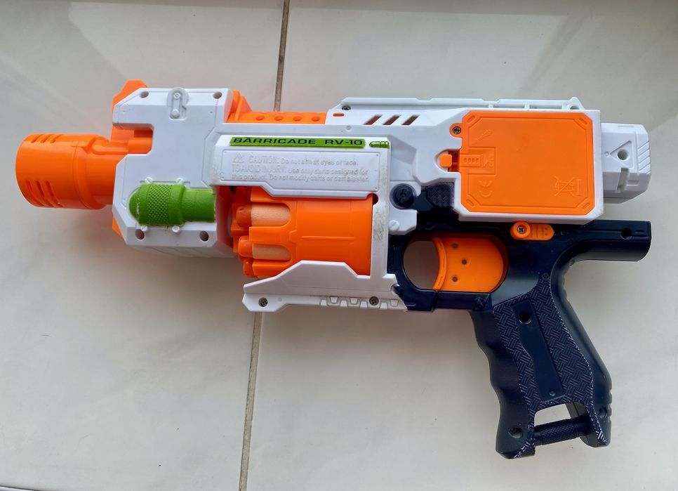 Бластер напівавтомат Barricade rv 10 з батарейками