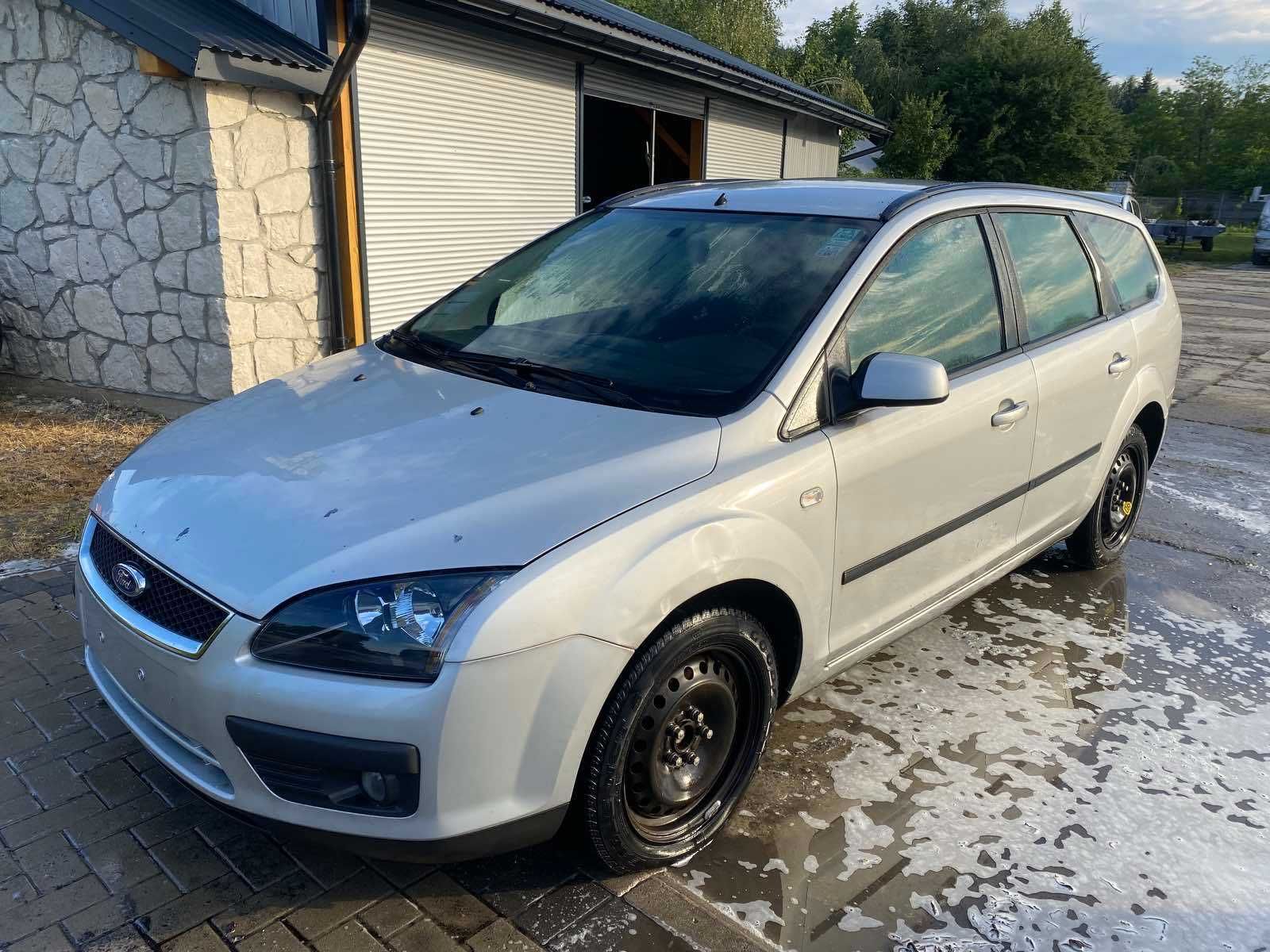 кузов кузовние детали 2005р дорестайл Ford Focus MK2