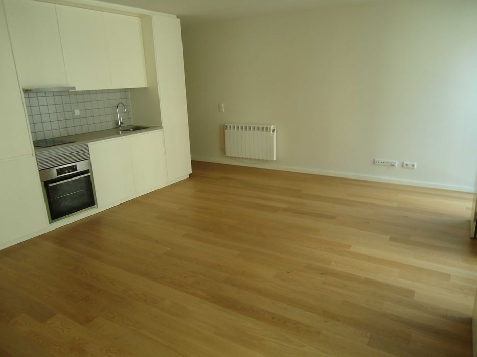 T0 ao Marquês/Rua Faria Guimarães/Constituição