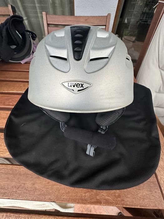 Kask narciarski UVEX XS - M  53cm-58cm gratis kominiarka i worek